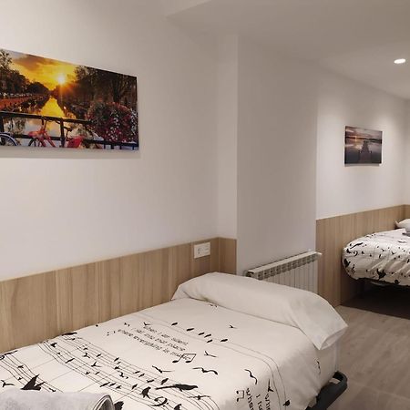 Welcoming Apart Old Town Pamplona Buitenkant foto